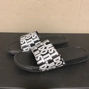 Nike slides in size 11